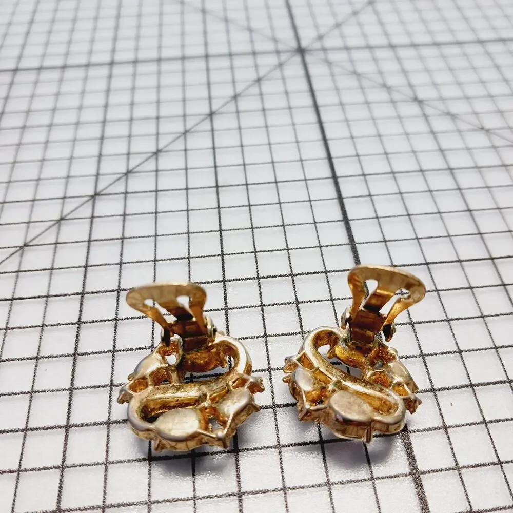 Earrings Clip VTG Trifari Gold Tone Marquise Swirl Clear Rhinestones Signed 60's